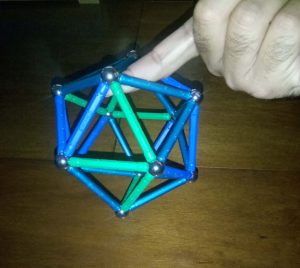 Magnetic Dodecahedron. (Construction)